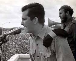 Foto de Fidel Castro y Armando Hart Dávalos   